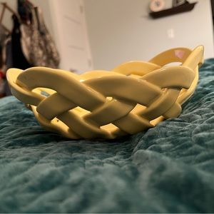 Primo'gi Yellow Weaved Ceramic Bread Basket Italian